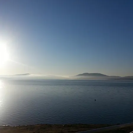 홀리데이파크 White Village Park Iskar Lake Pasarel